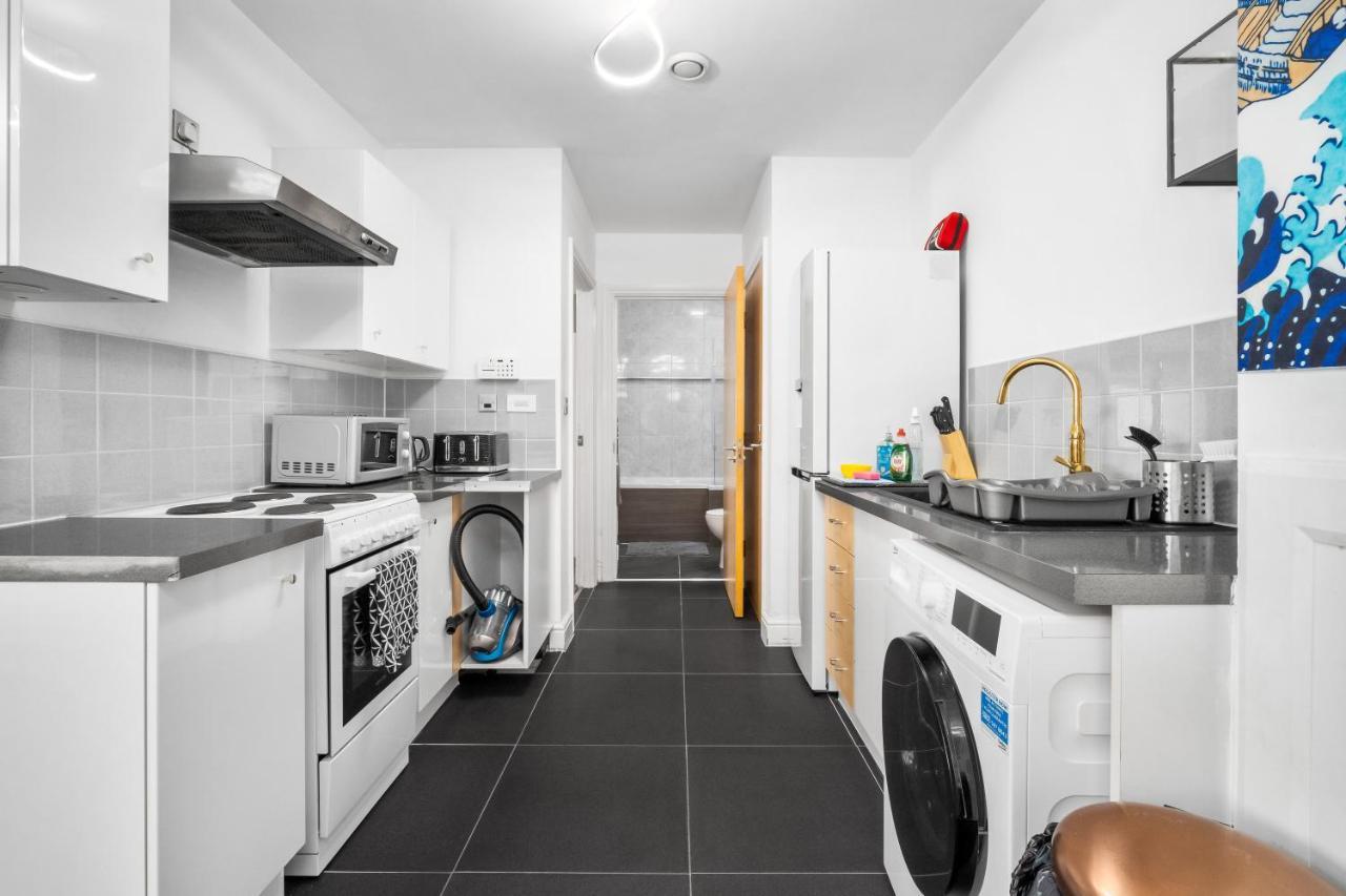 Broadway Suite - Newly Refurbished Stylish Apartment With Free Private Parking - Great Location Birmingham Luaran gambar